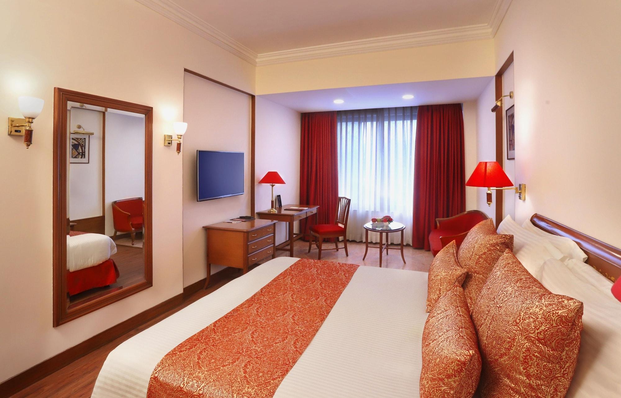 The Ambassador, Marine Drive, Mumbai Otel Dış mekan fotoğraf